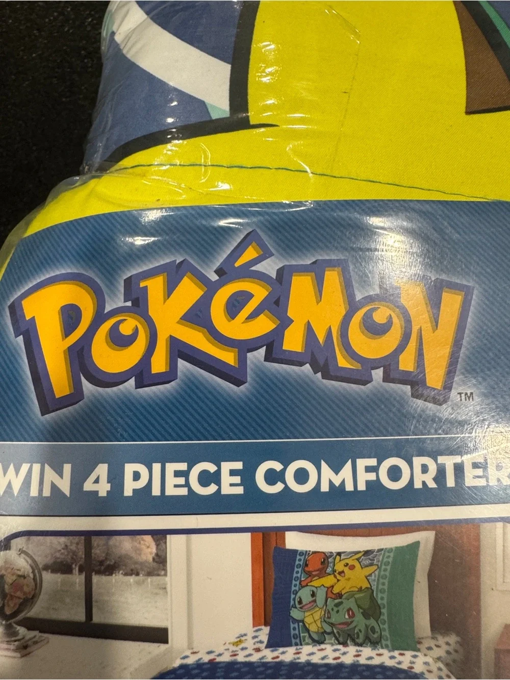 Pokemon Twin 4 Piece Comforter Sheet Bedding Set NWT